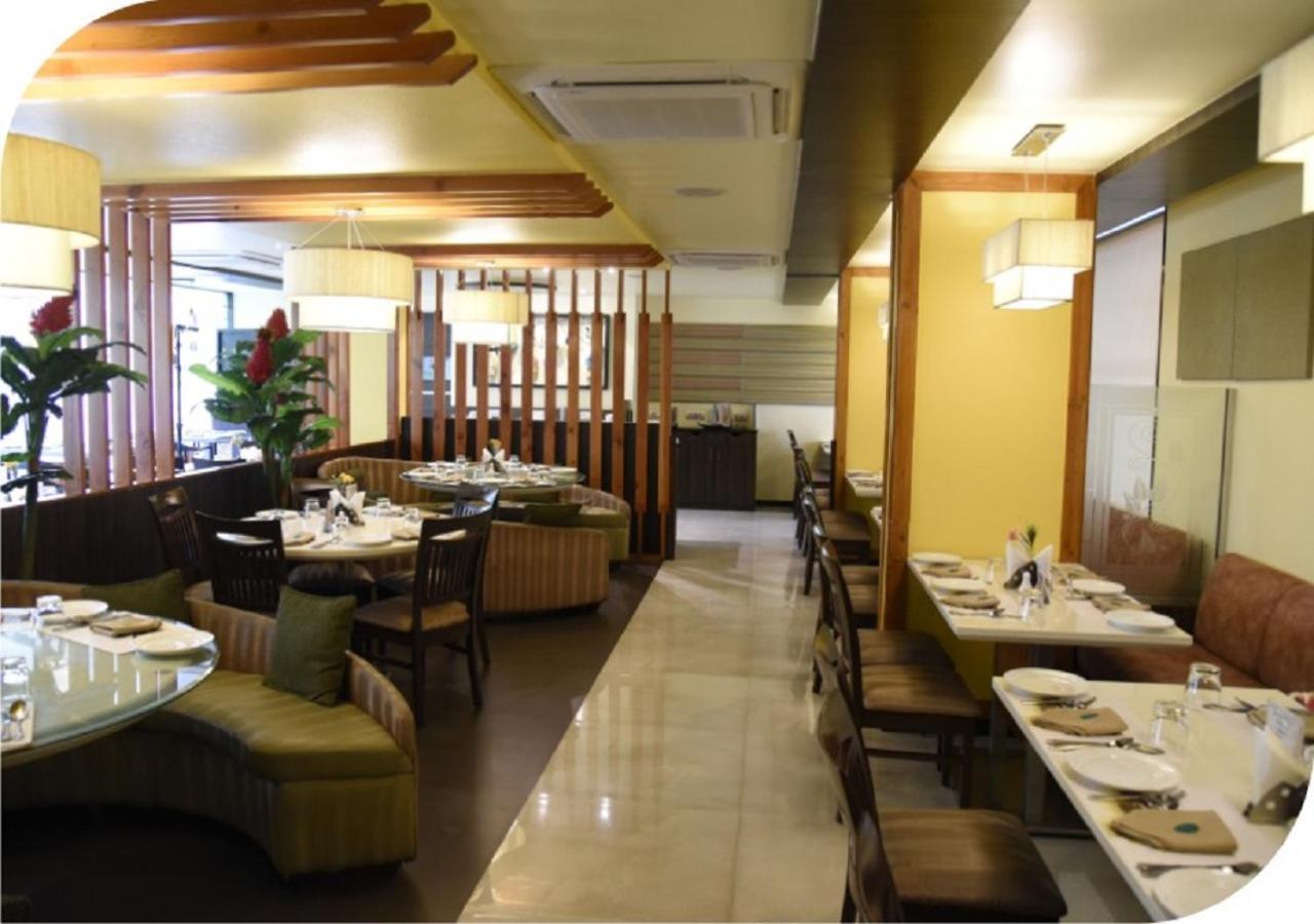 Hotel Green Olive Aurangabad  Exterior photo