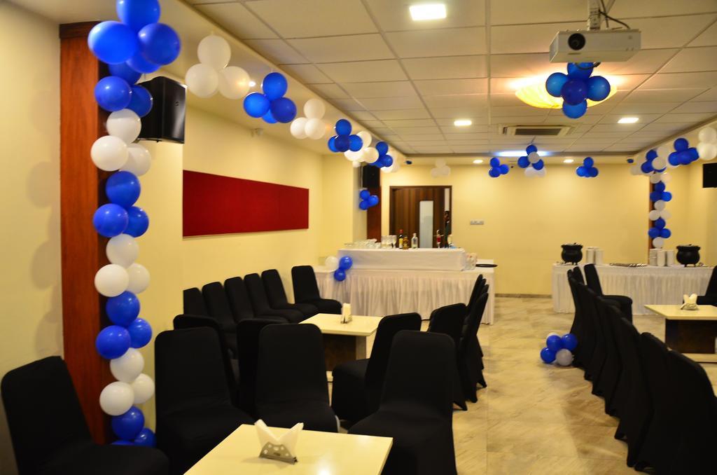 Hotel Green Olive Aurangabad  Exterior photo