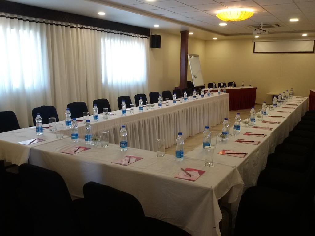 Hotel Green Olive Aurangabad  Exterior photo