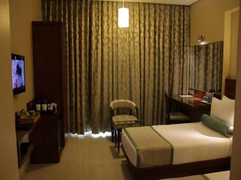 Hotel Green Olive Aurangabad  Exterior photo